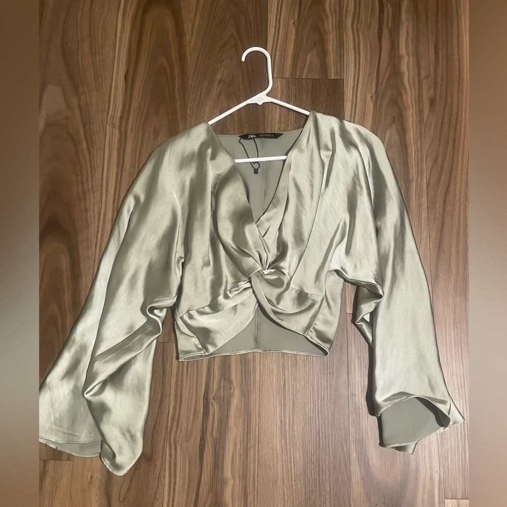 Zara Satin Effect Blouse - Sz Sm